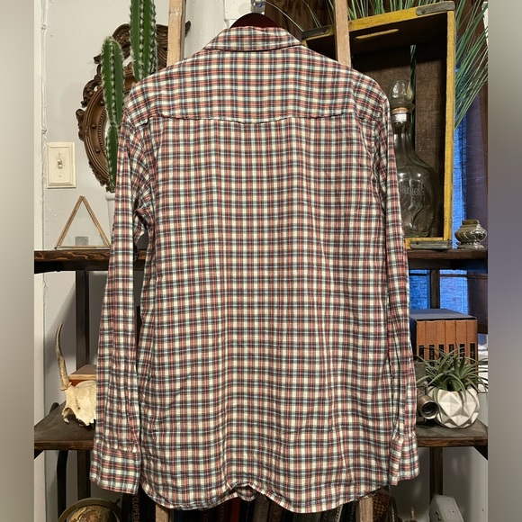 Fourstar Clothing Collective long sleeve plaid button down shirt. EUC. Size XL - Picture 5 of 5